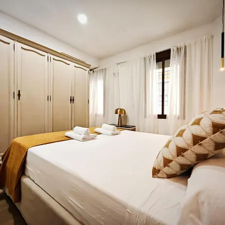 Redes Suite 35 * Sevilla